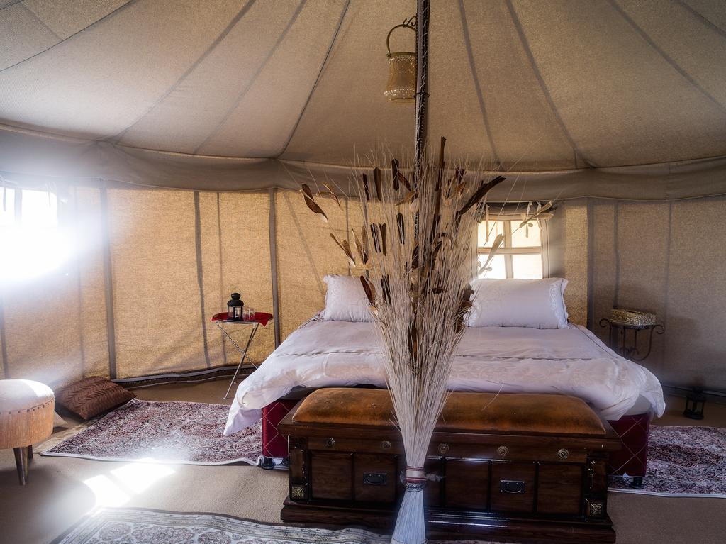 מלון Ḩawīyah Starwatching Private Camp מראה חיצוני תמונה